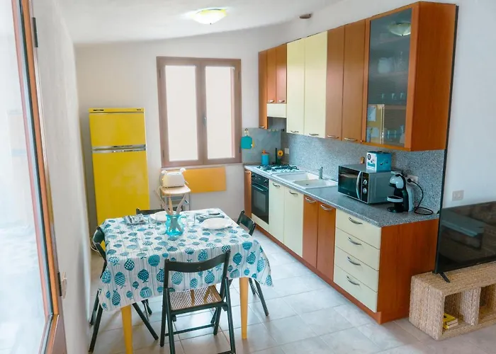 Comfy X5 - W/ Terrace